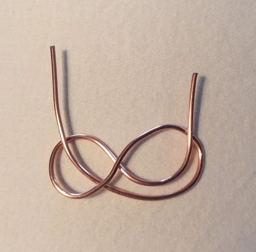 Linda Gale's Echo 8 Link - , Contemporary Wire Jewelry, Lashing, Wire Lashing, Loops, Wire Loop, Wrapped Wire Loop, Begin shaping the link